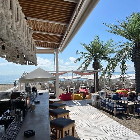 בורגאס Елегантен Двустаен Апартамент Four Seasons מראה חיצוני תמונה