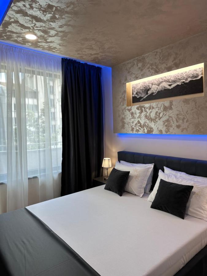 בורגאס Елегантен Двустаен Апартамент Four Seasons מראה חיצוני תמונה