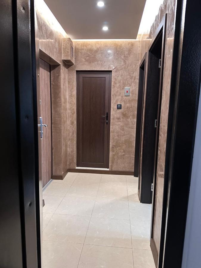 בורגאס Елегантен Двустаен Апартамент Four Seasons מראה חיצוני תמונה